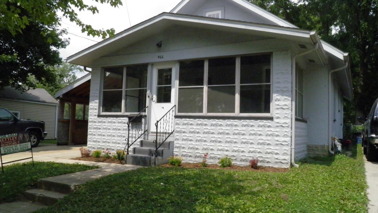 466 Parker Ave., Aurora, IL 60505