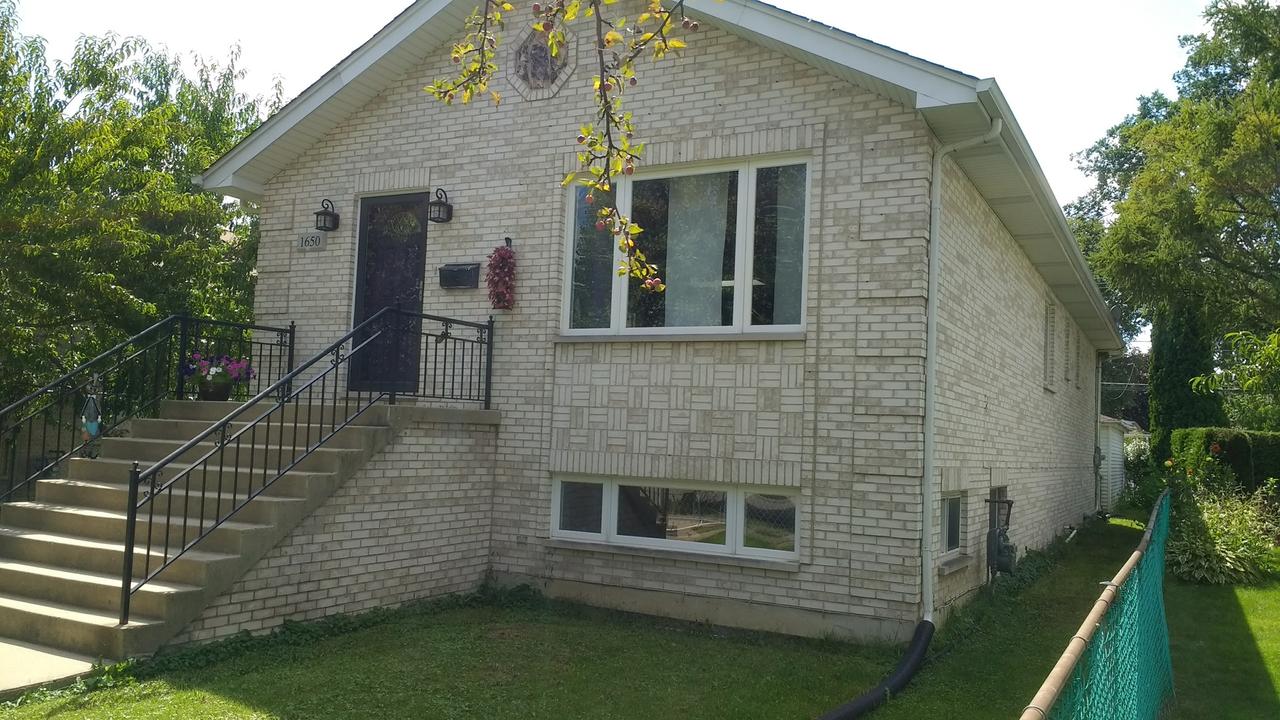 1650 S Cora St., Des Plaines, IL 60018