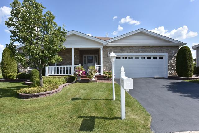 111 Jockey Ct., Grayslake, IL 60030