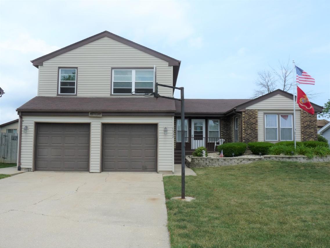 7532 W Hickory Creek Dr., Frankfort, IL 60423
