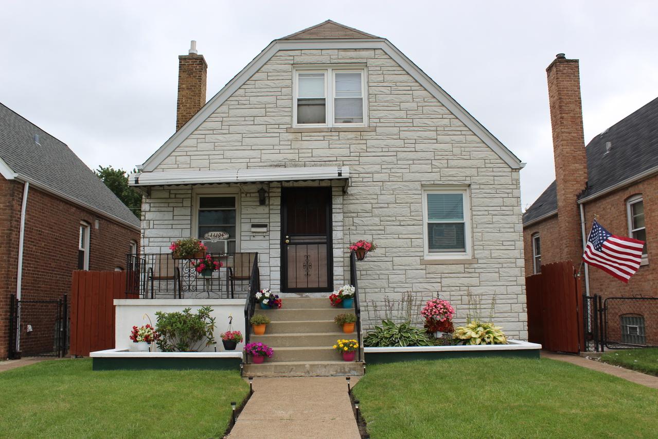 11104 S State Line Rd., Chicago, IL 60617