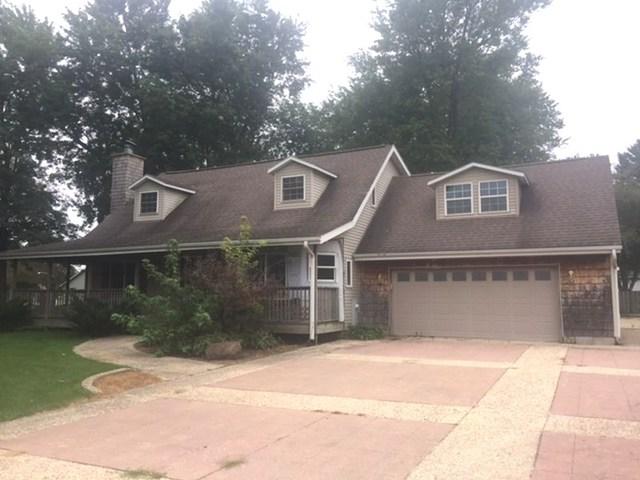 206 S Boyd Ave., Amboy, IL 61310