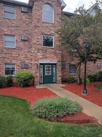 4404 W Shamrock Ln. #1D, Mchenry, IL 60050