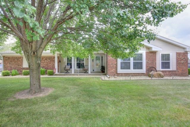 1203 Alderbury Dr., St. Joseph, IL 61873