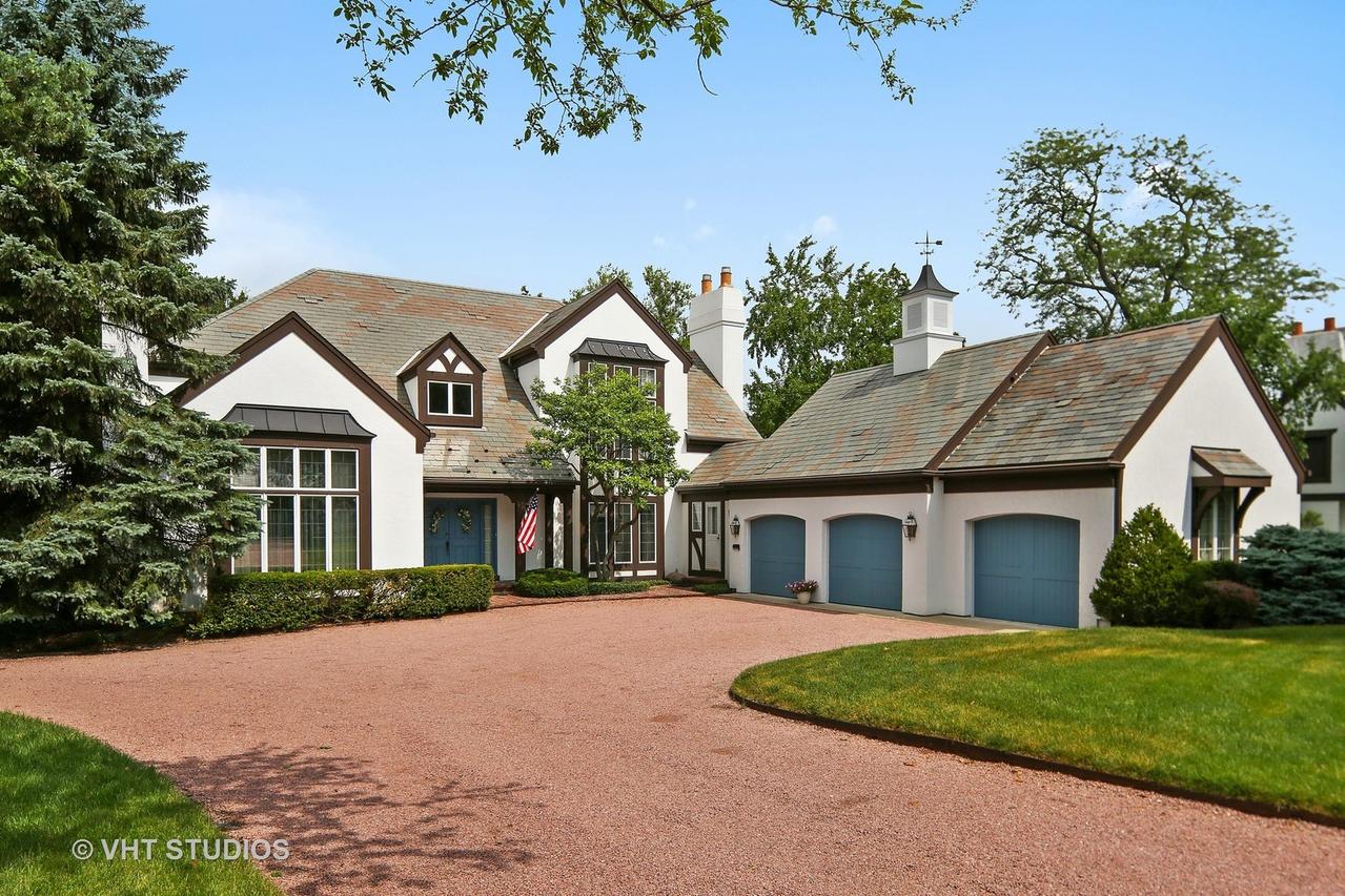 1502 Burr Ridge Club, Burr Ridge, IL 60527