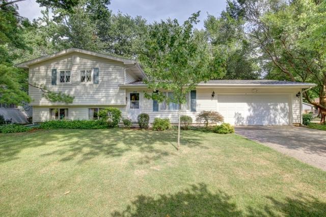 1916 Bellamy Dr., Champaign, IL 61821