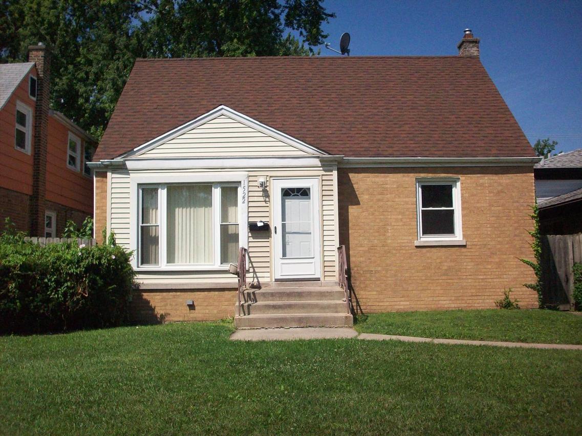 1522 Forest Ave., Calumet City, IL 60409