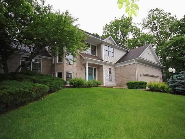 7593 Grace Dr., Roscoe, IL 61073