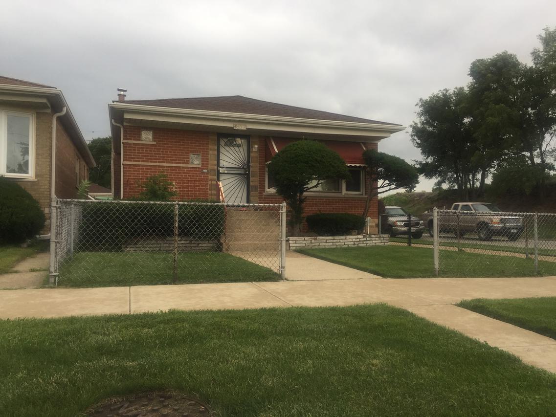 9357 S Phillips Ave., Chicago, IL 60617