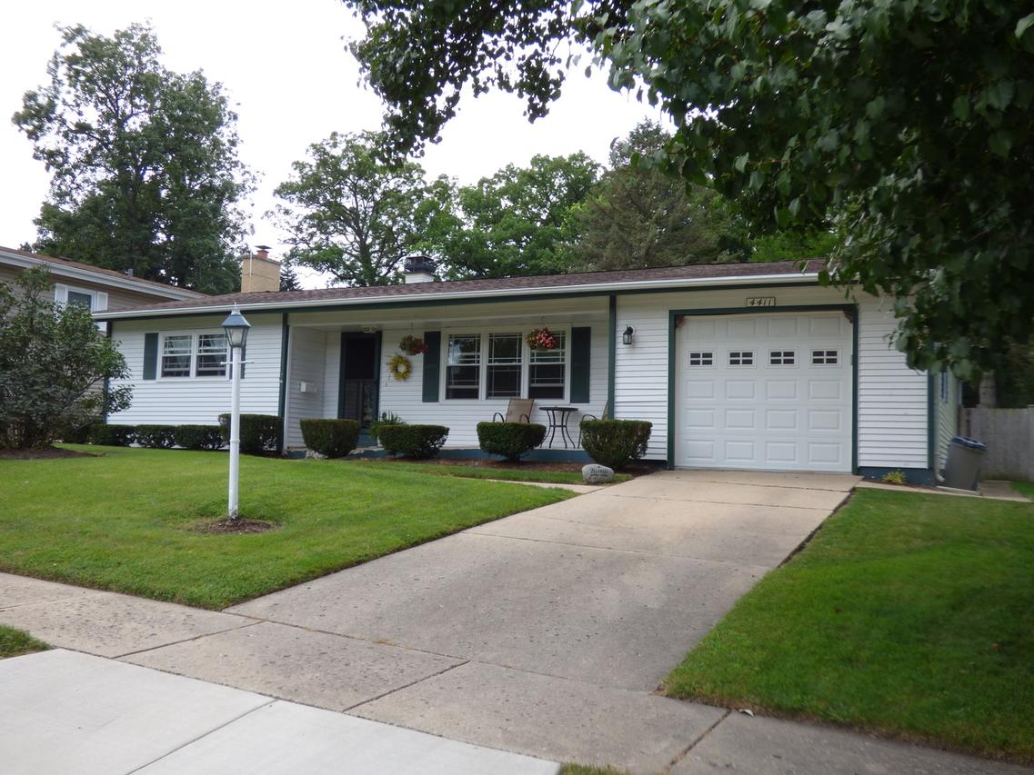 4411 Ashley Dr., Mchenry, IL 60050