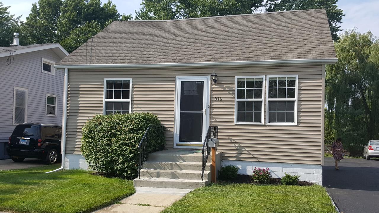 1016 Grove St., Aurora, IL 60505