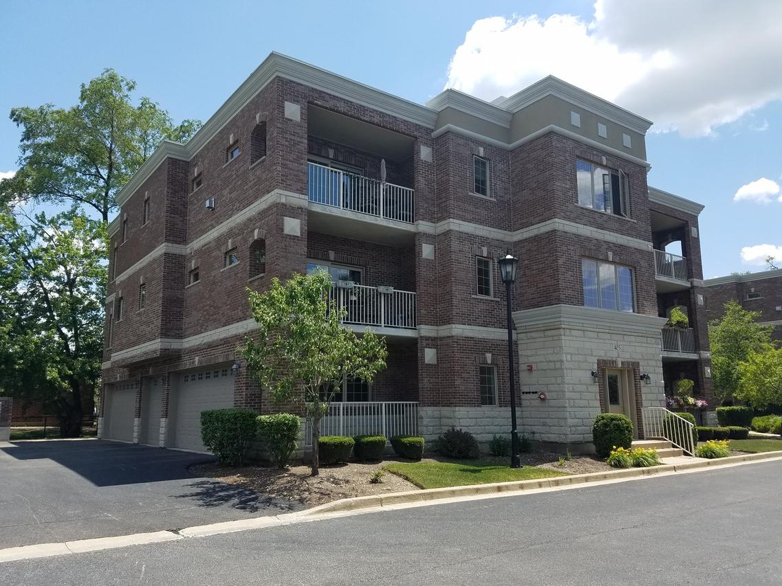 405 W Pierce Rd. #202, Itasca, IL 60143
