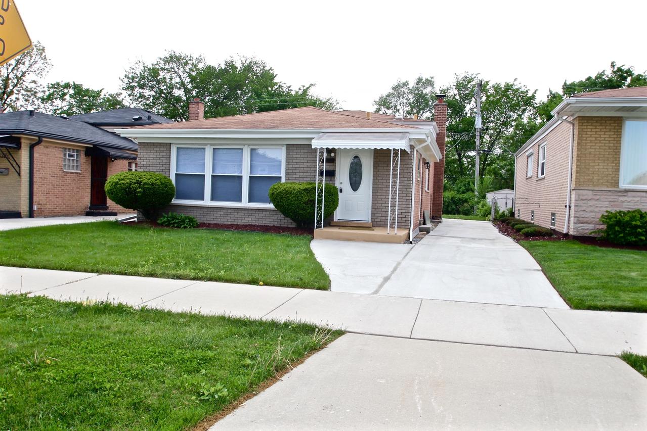 10840 S Beverly Ave., Chicago, IL 60643