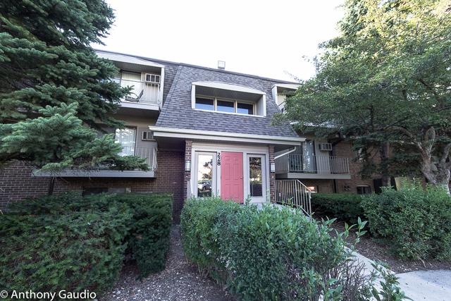 228 E Bailey Rd. #M, Naperville, IL 60565