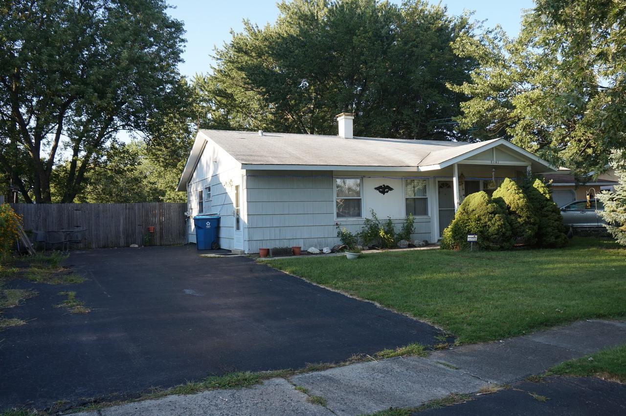 2141 219th St., Sauk Village, IL 60411