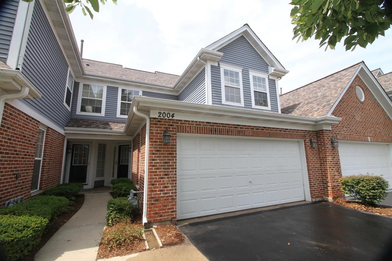 2004 N Silver Lake Rd. #104, Arlington Heights, IL 60004