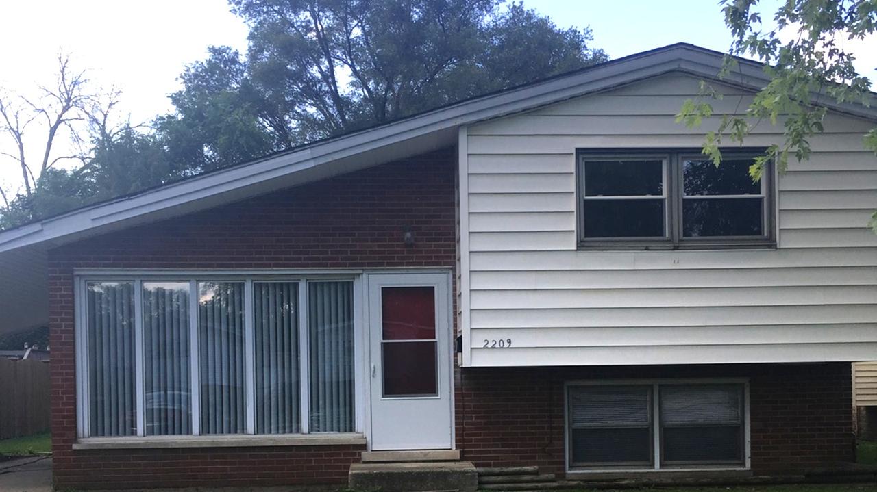 2209 Francis Ave., Joliet, IL 60436