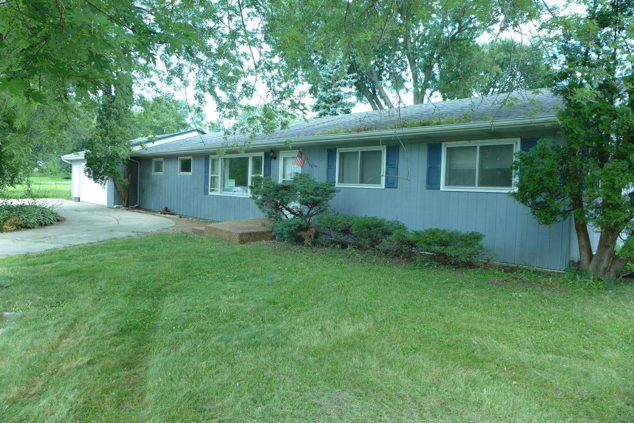 7508 Wooded Shore Dr., Wonder Lake, IL 60097