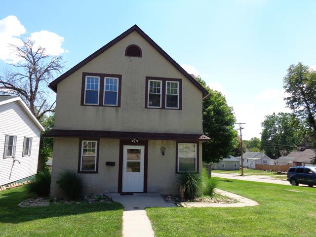 101 E 4th St., Spring Valley, IL 61362