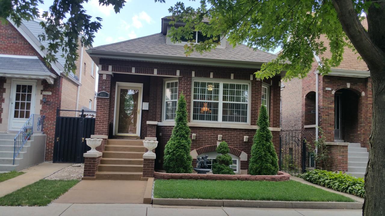 6411 S Kedvale Ave., Chicago, IL 60629