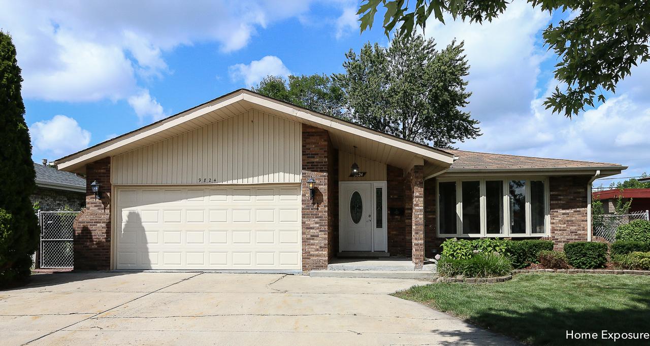 9824 S Kostner Ave., Oak Lawn, IL 60453