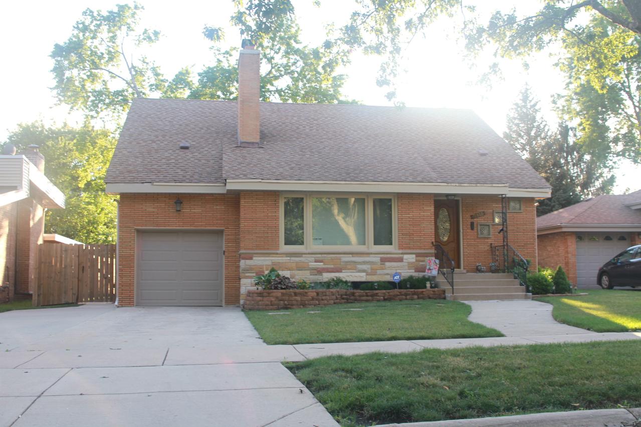 9816 S 50th Ct., Oak Lawn, IL 60453