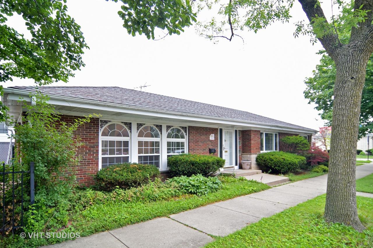 3540 W Rosemont Ave., Chicago, IL 60659