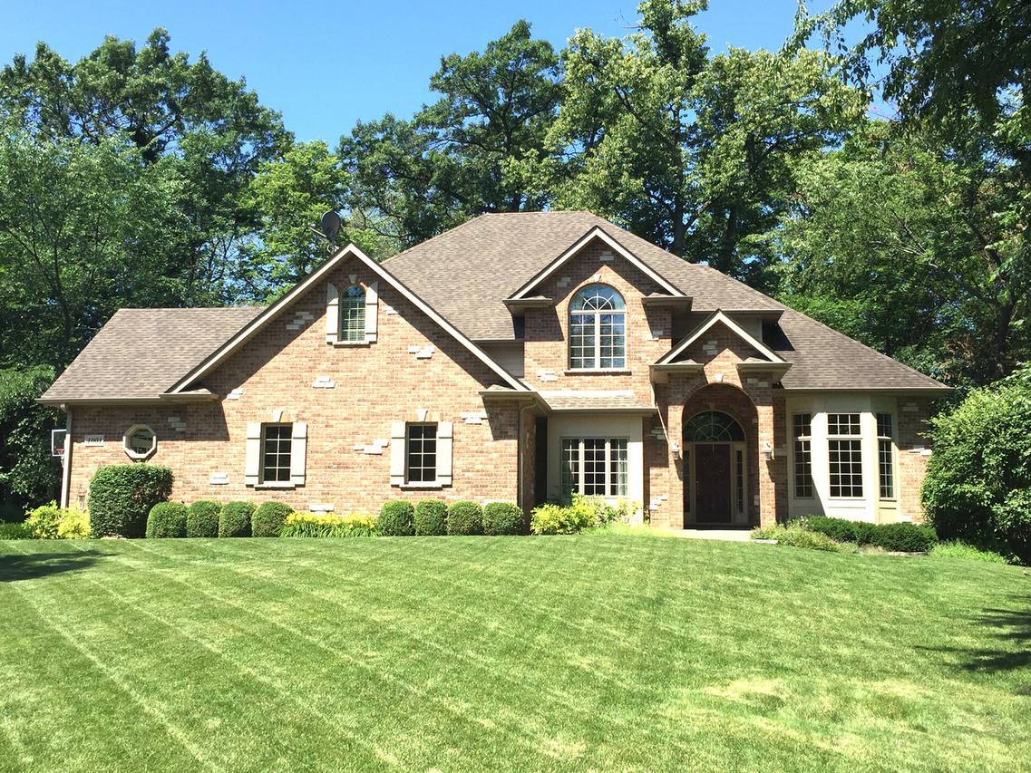 1001 Oakview Ln., Genoa, IL 60135