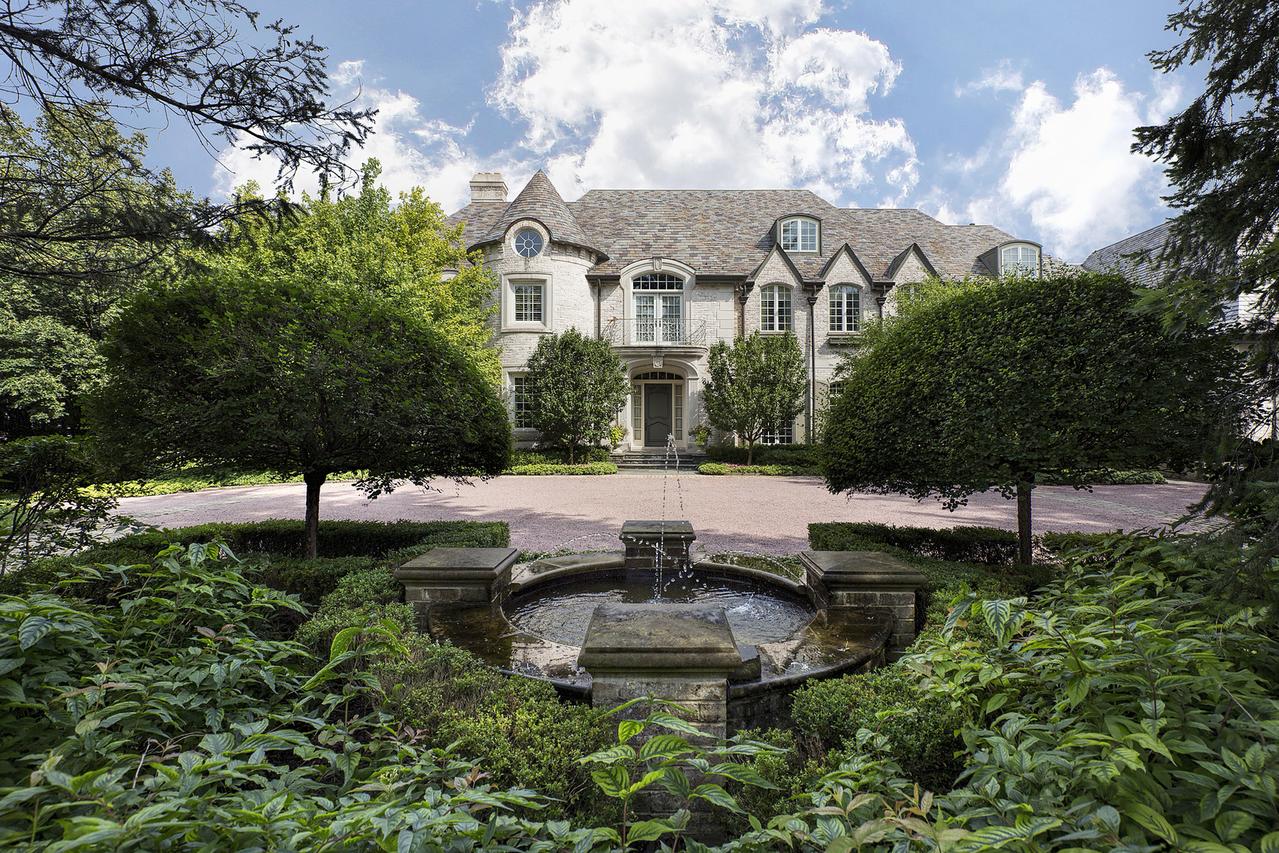 20 Indian Hill Rd., Winnetka, IL 60093