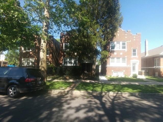 2555 N Newcastle Ave., Chicago, IL 60707