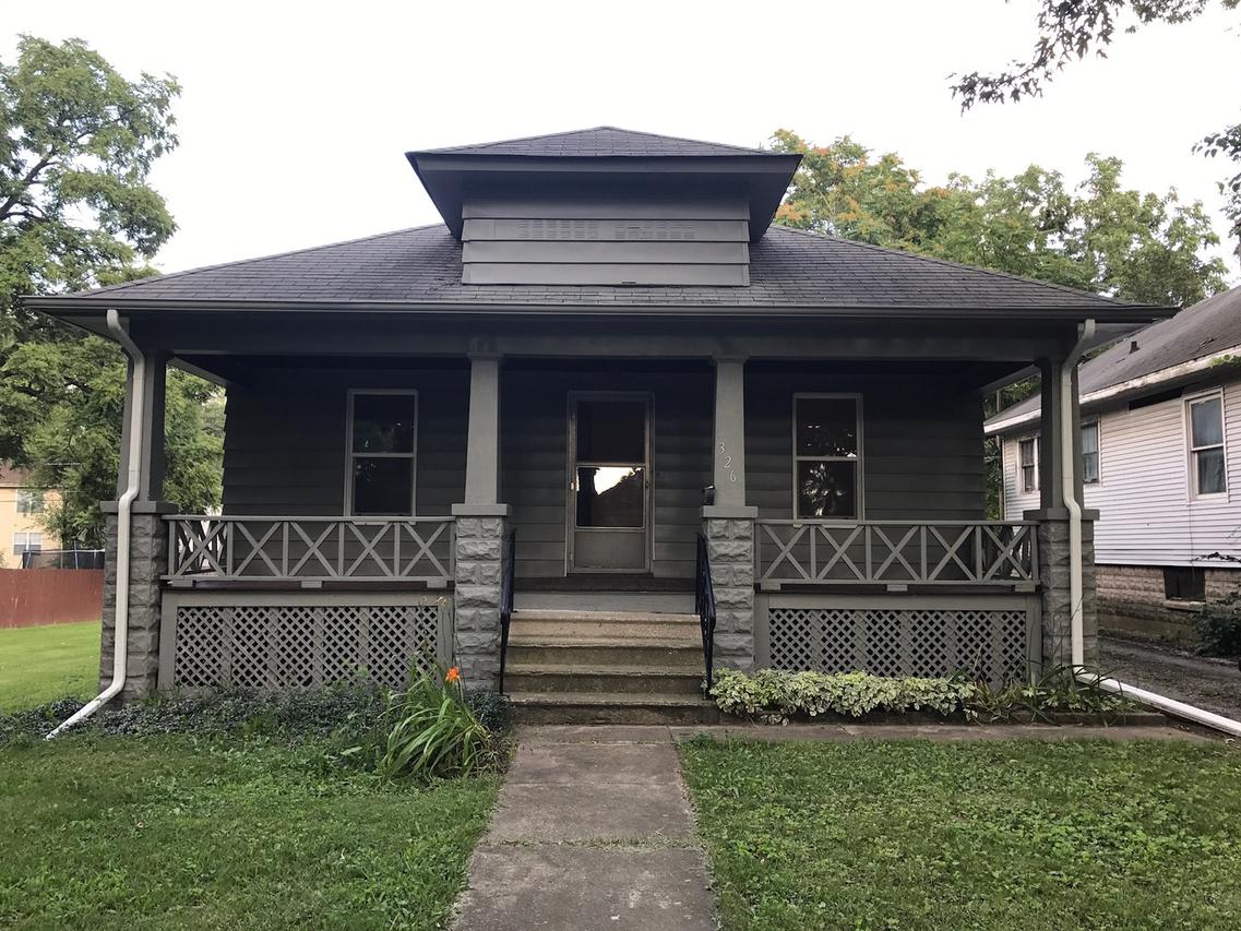 326 White Ave., Joliet, IL 60433