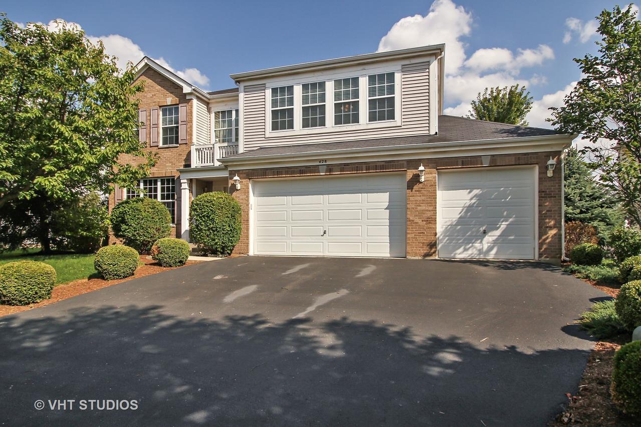428 Cardinal Ln., Bolingbrook, IL 60490