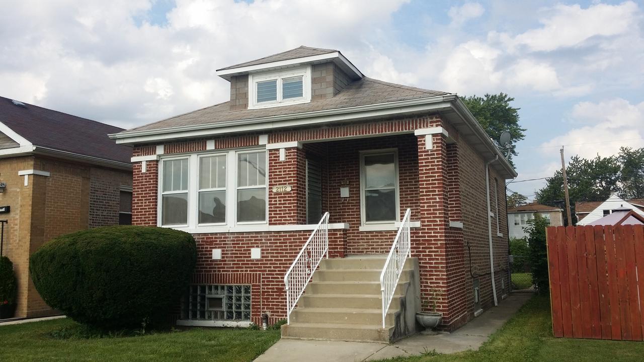 2112 N 74th Ct., Elmwood Park, IL 60707