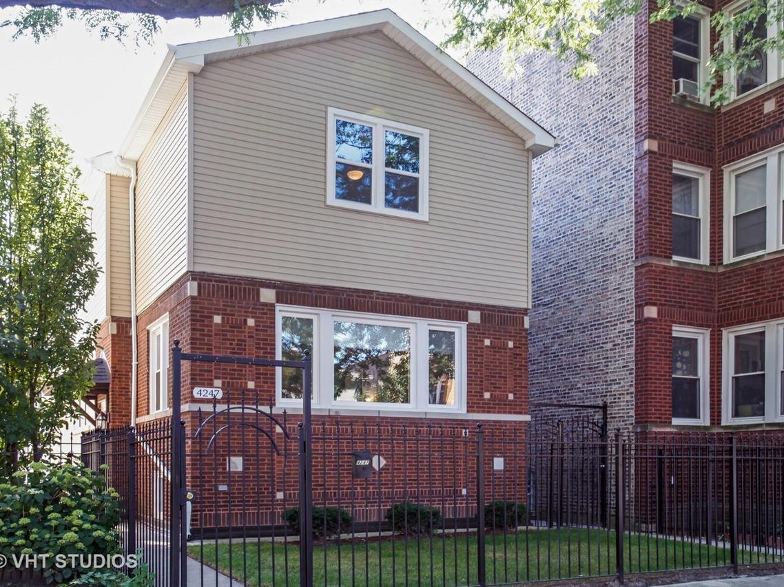 4247 N Richmond St., Chicago, IL 60618
