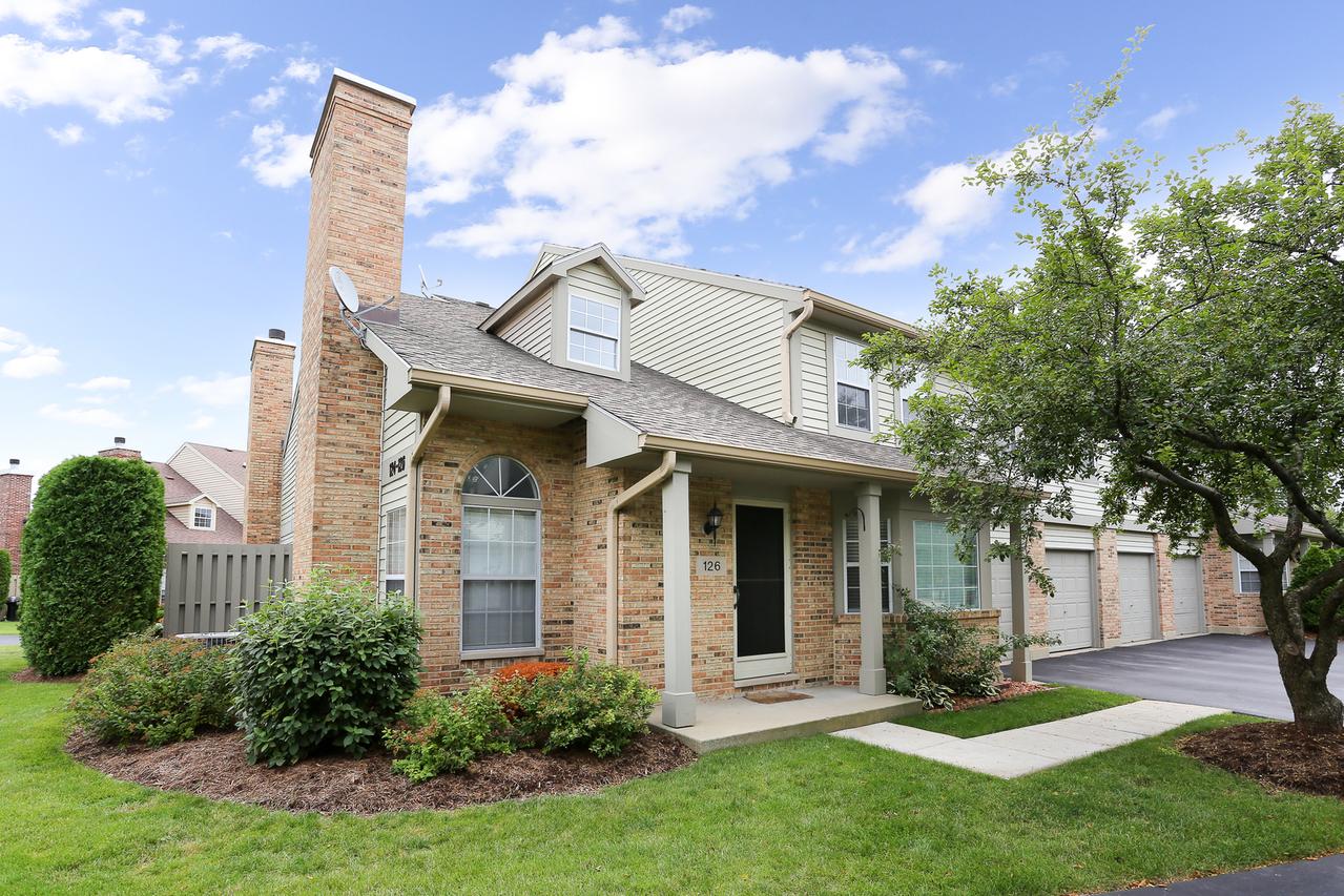 126 Cammeron Ct., Aurora, IL 60504