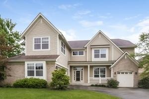 413 Royal St George Cir., Vernon Hills, IL 60061