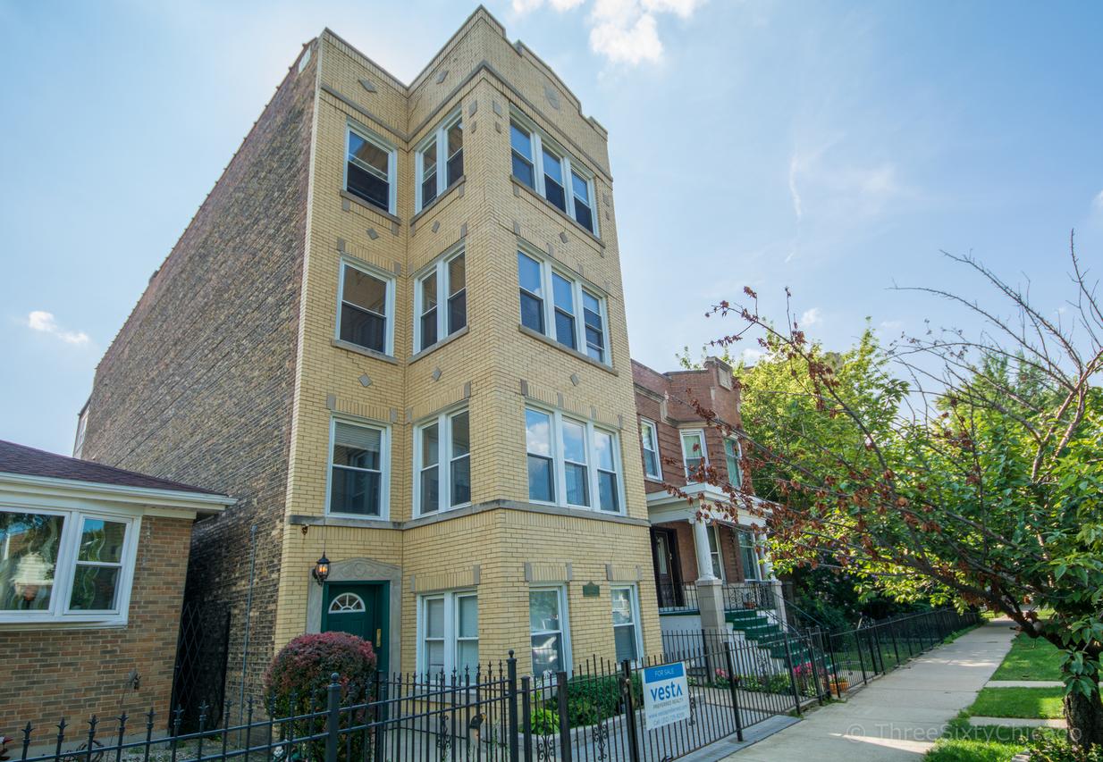 2925 N Whipple St. #3, Chicago, IL 60618