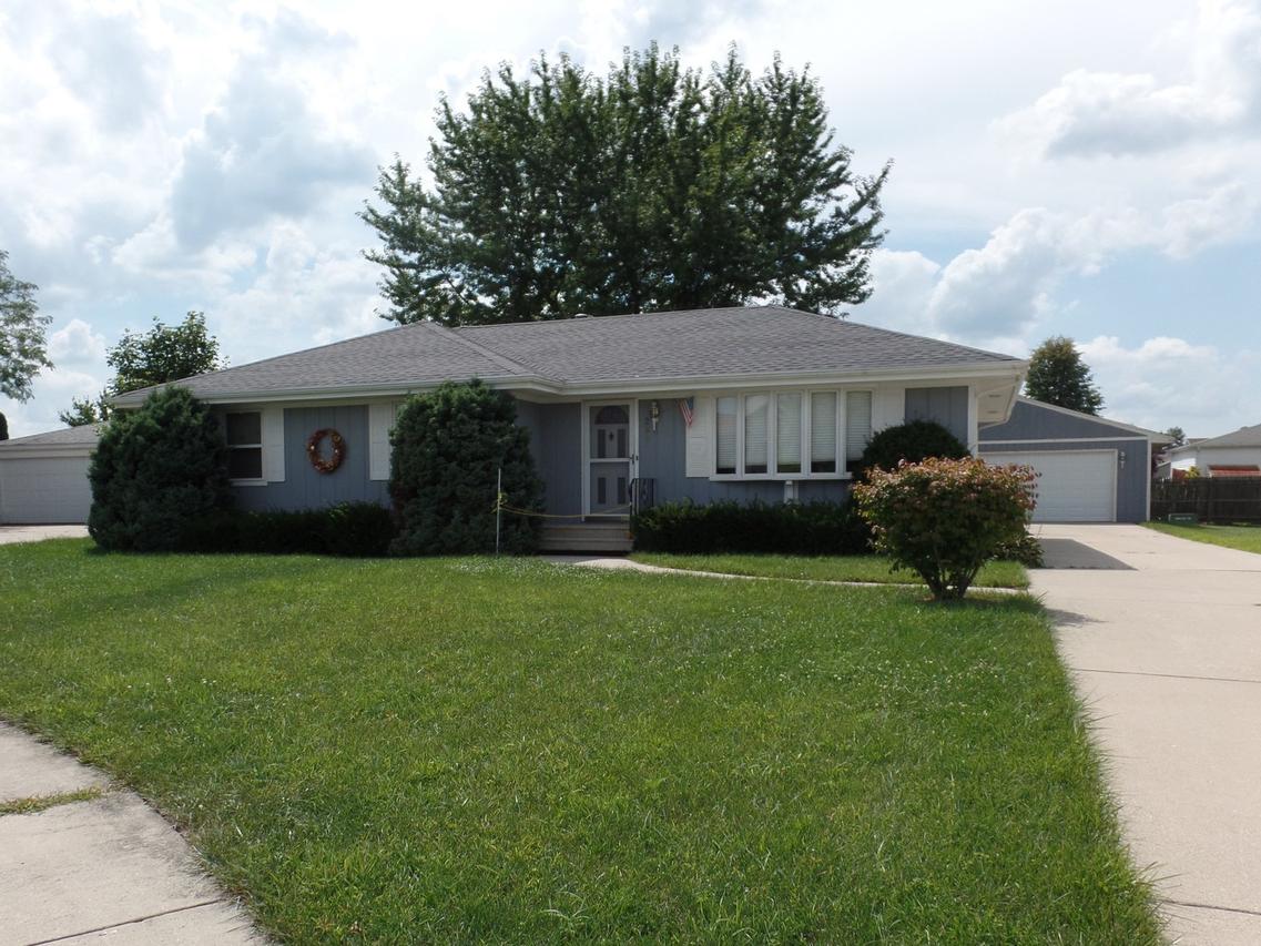 2501 John Bourg Dr., Plainfield, IL 60586