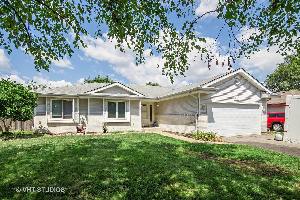 6451 Bazz Dr., Plainfield, IL 60586
