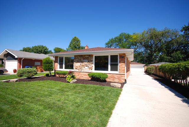 9217 Meade Ave., Oak Lawn, IL 60453
