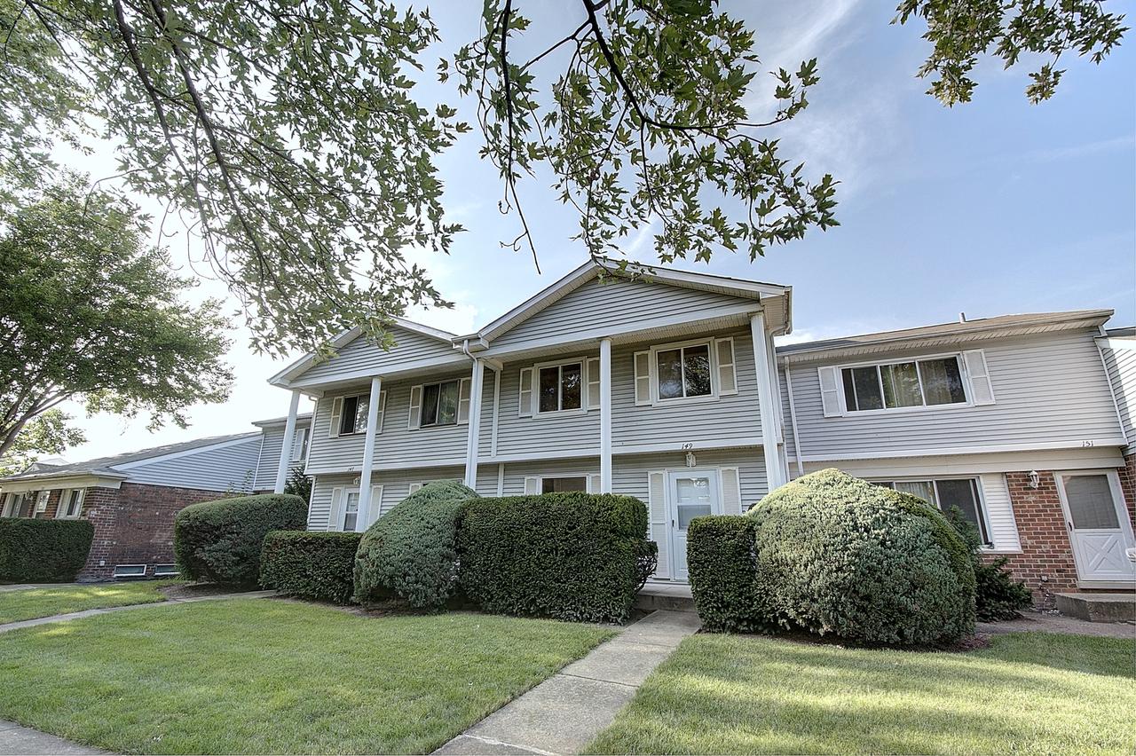 149 Jamestown Ln., Bolingbrook, IL 60440