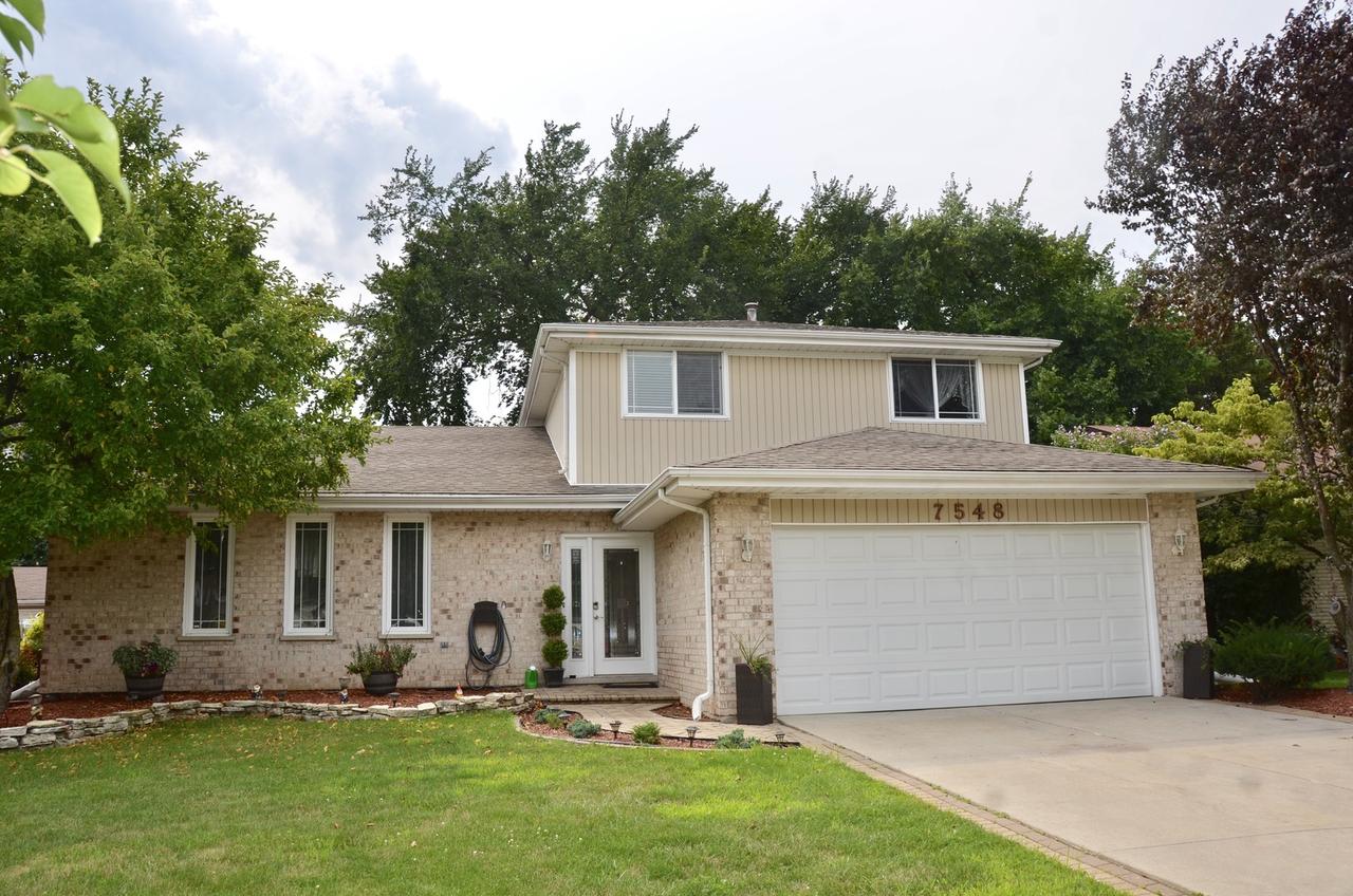 7548 Banks St., Justice, IL 60458