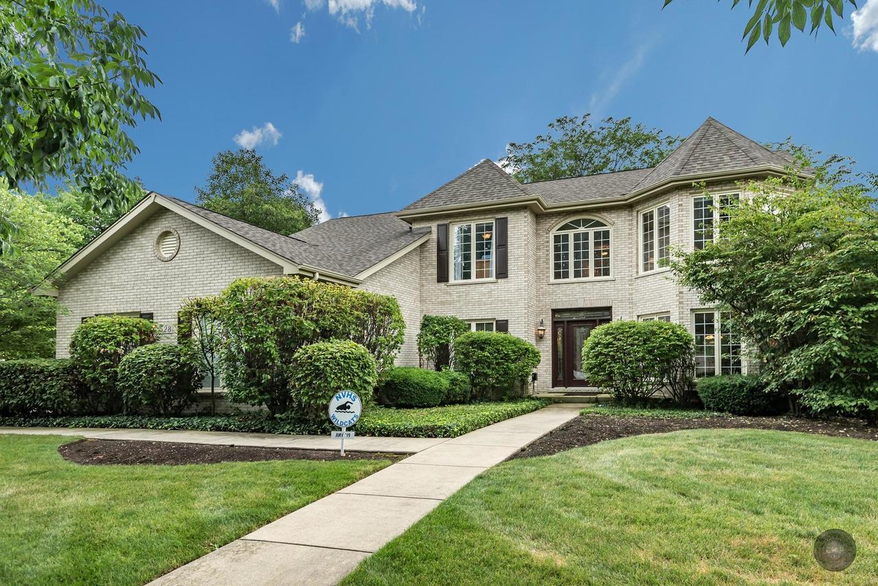 528 Mayfair Ln., Naperville, IL 60565