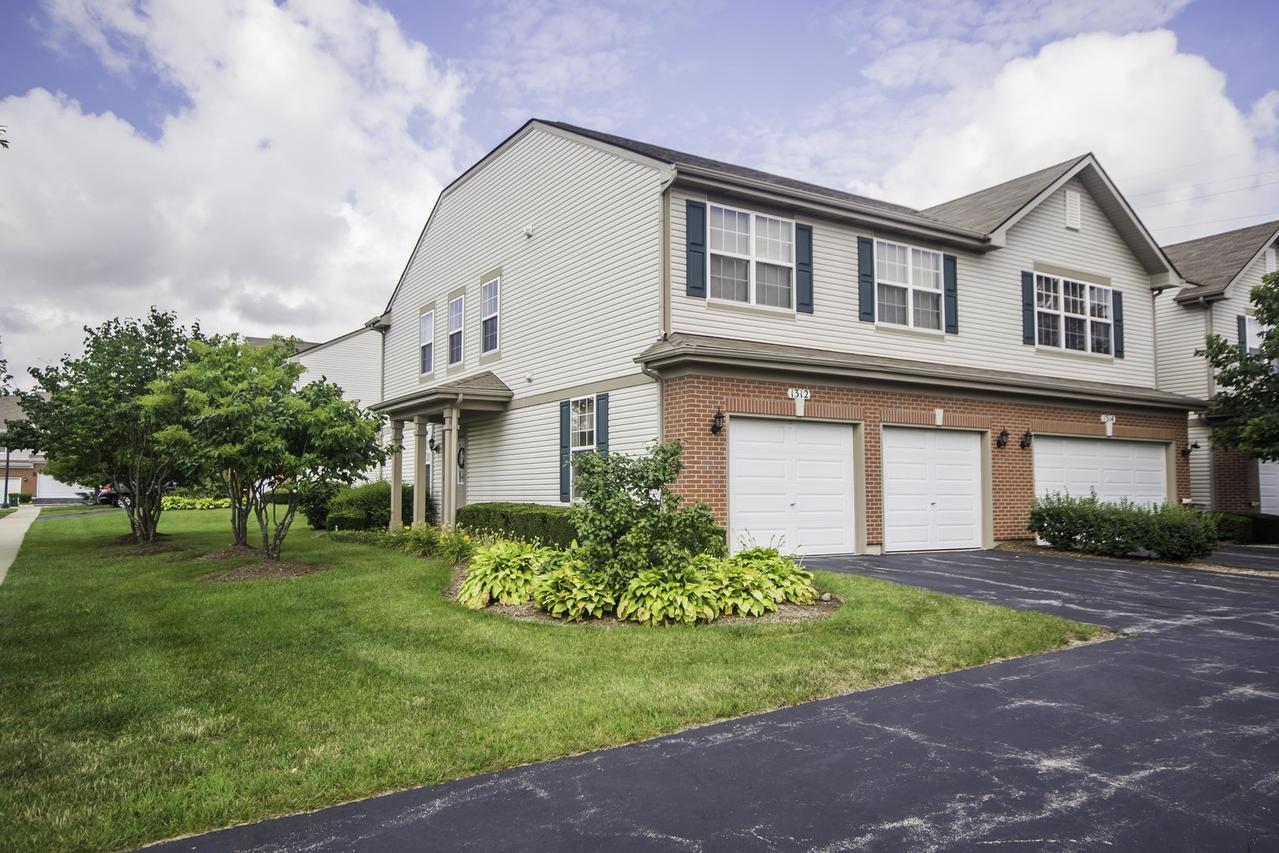 1312 W Black Wolf Rd., Round Lake, IL 60073
