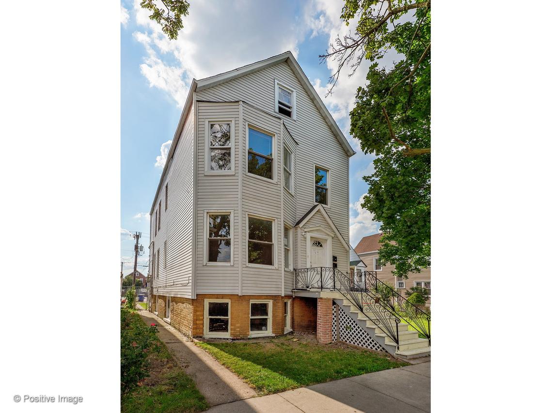 1444 S 49th Ave., Cicero, IL 60804