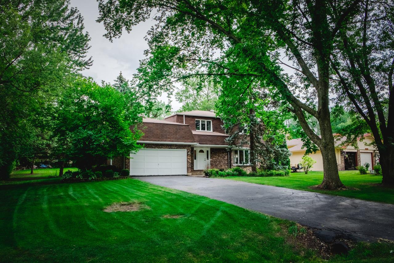 601 71st St., Darien, IL 60561