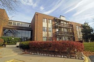 3070 Pheasant Creek Dr. #108, Northbrook, IL 60062