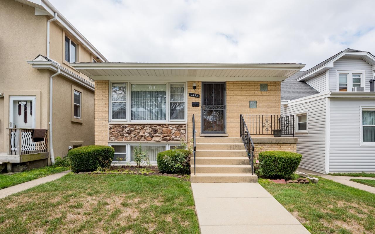 3532 N Paris Ave., Chicago, IL 60634