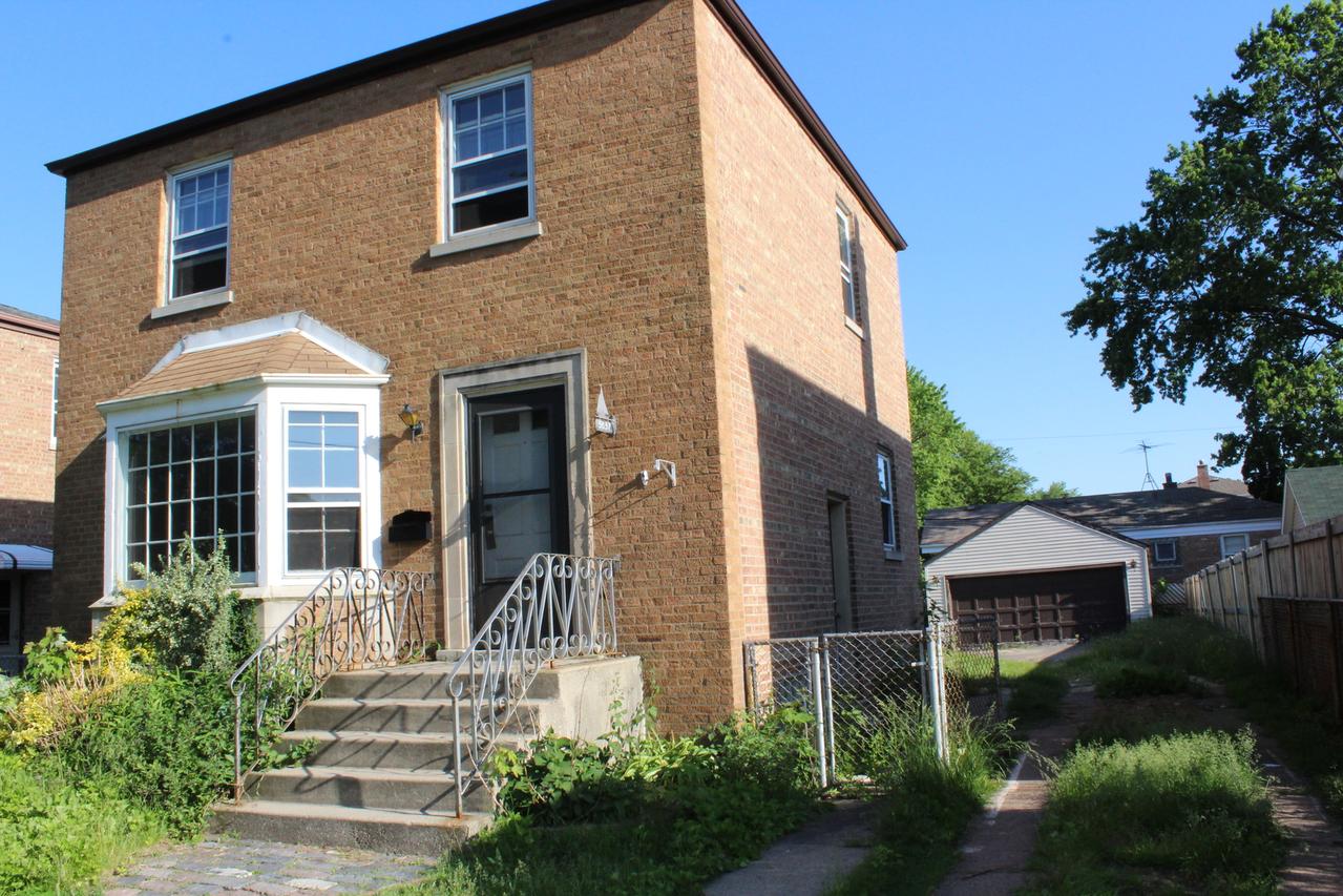 3837 W 105th St., Chicago, IL 60655