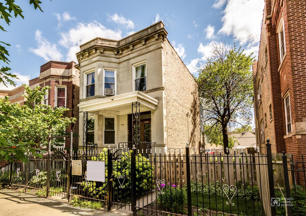 3751 W Shakespeare Ave., Chicago, IL 60647